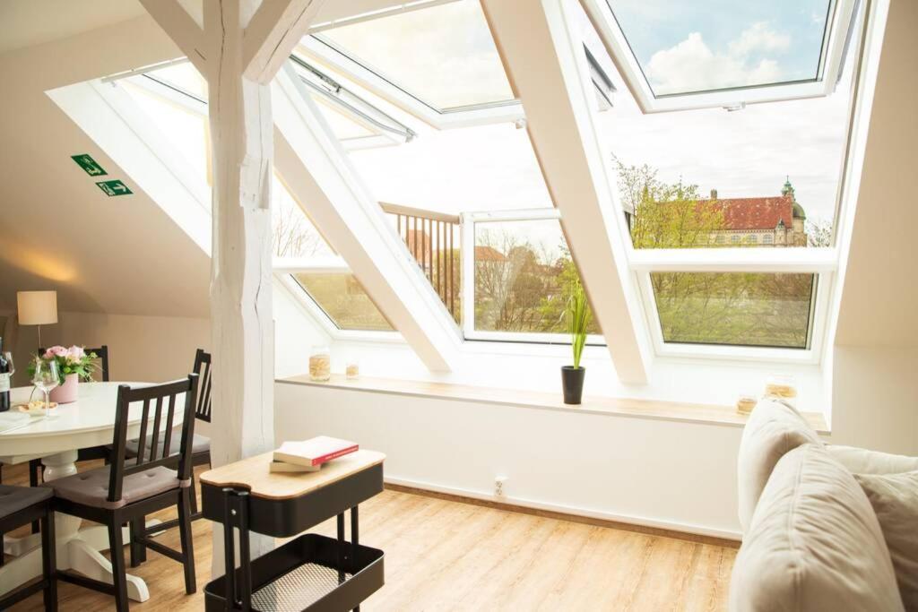 Ferienwohnung Schlossblick 구슈트로프 외부 사진